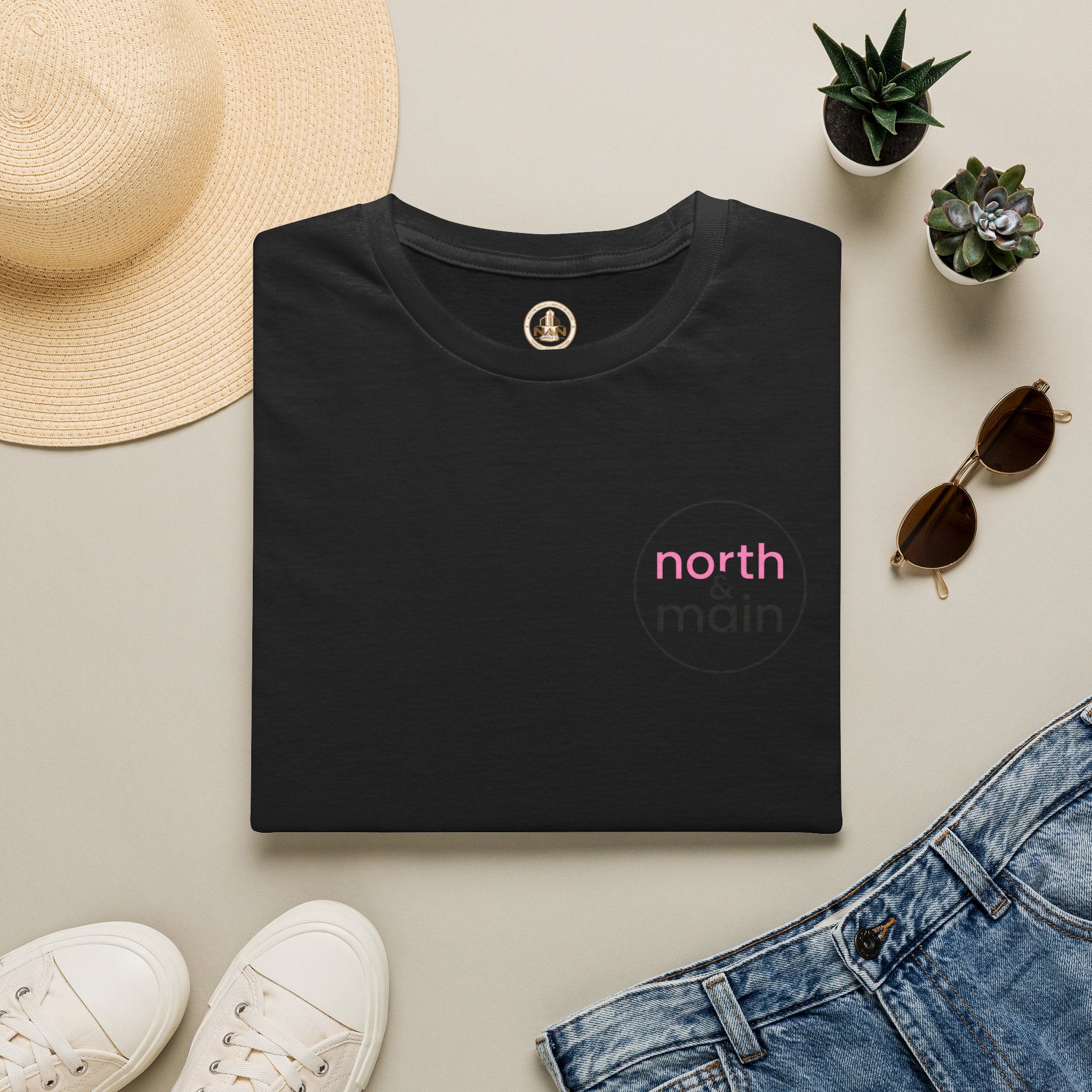 North & Main Logo T-Shirt — Minimal Chest Print Casual Tee